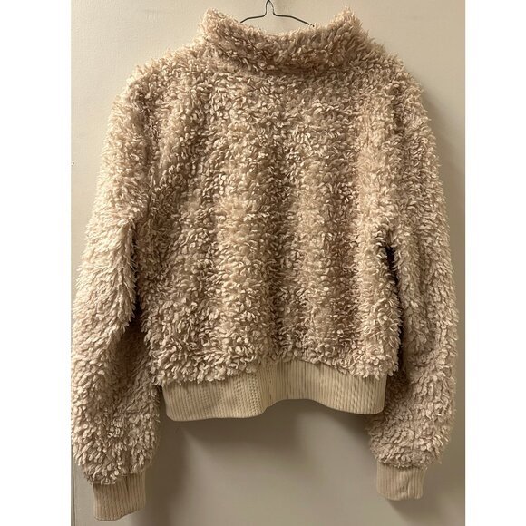 Guess Beige Faux Fur Zipper Jacket - Picture 2 of 4